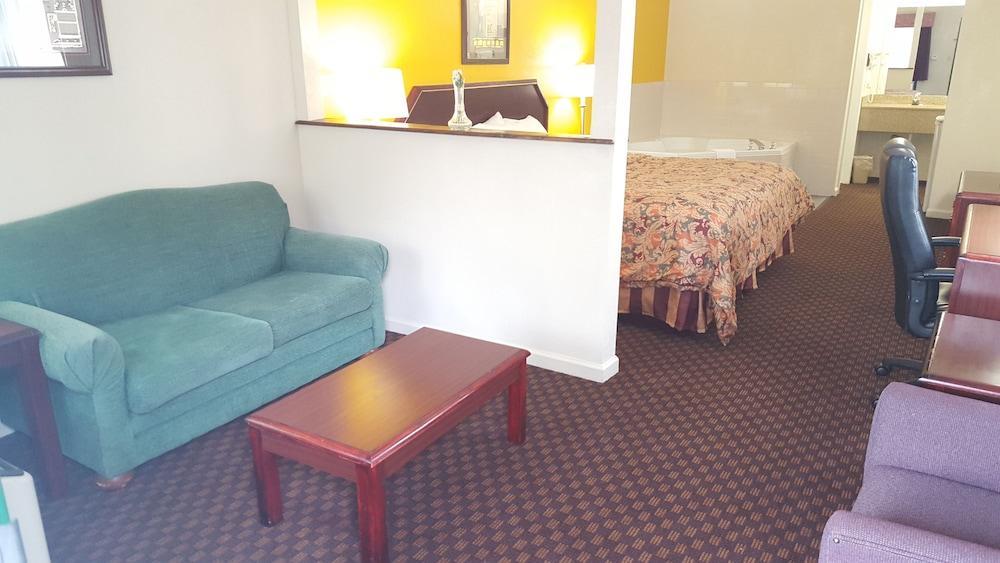 Red Roof Inn & Suites רומא מראה חיצוני תמונה