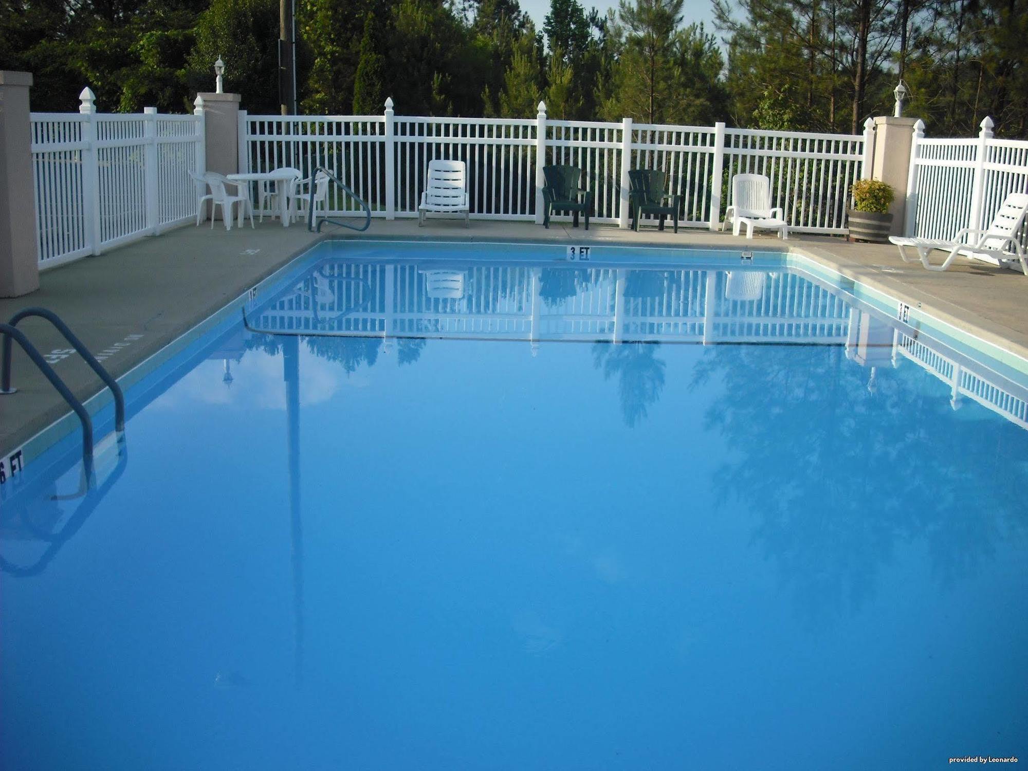 Red Roof Inn & Suites רומא מראה חיצוני תמונה