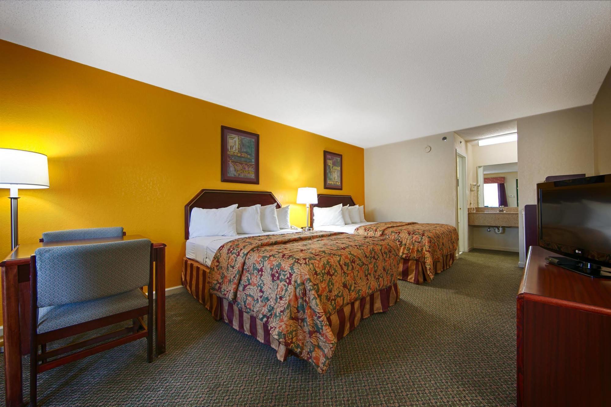 Red Roof Inn & Suites רומא מראה חיצוני תמונה